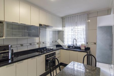 Cozinha de casa para alugar com 2 quartos, 200m² em Parada Xv de Novembro, São Paulo