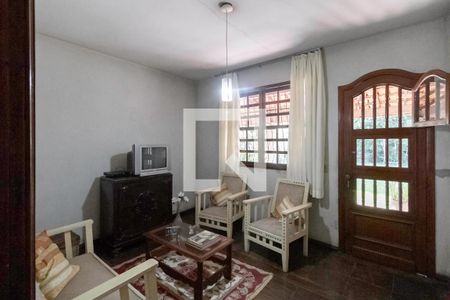 Sala 2 de casa à venda com 6 quartos, 300m² em Santa Amelia, Belo Horizonte