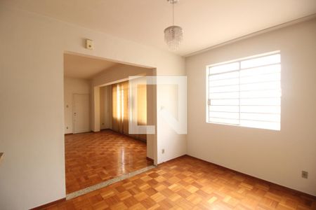 Sala  de apartamento à venda com 3 quartos, 130m² em Sion, Belo Horizonte