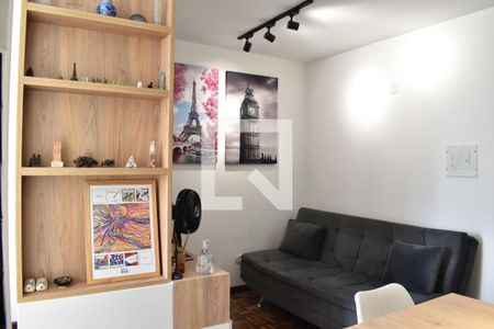 Sala/Cozinha de apartamento para alugar com 1 quarto, 21m² em Centro, Curitiba