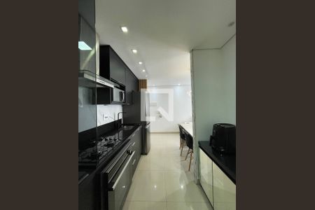 Sala e Cozinha  de apartamento para alugar com 2 quartos, 49m² em Jardim Helena, São Paulo