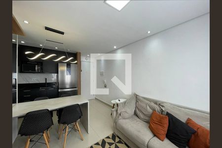 Sala e Cozinha  de apartamento para alugar com 2 quartos, 49m² em Jardim Helena, São Paulo