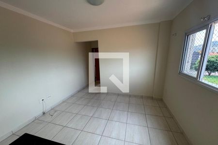 Sala de apartamento para alugar com 1 quarto, 37m² em Jardim California, Ribeirão Preto