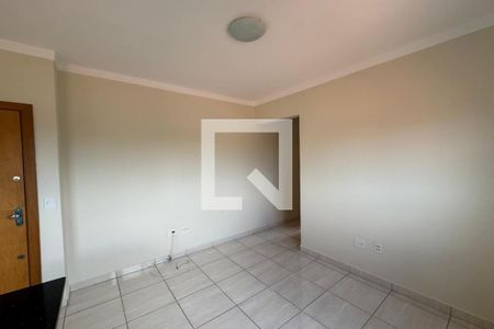 Sala de apartamento para alugar com 1 quarto, 37m² em Jardim California, Ribeirão Preto