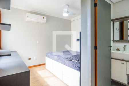 Quarto de apartamento à venda com 1 quarto, 44m² em Santana, Porto Alegre