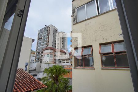 Sala - Vista de apartamento à venda com 1 quarto, 58m² em São João, Porto Alegre