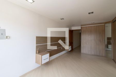 Suíte de casa à venda com 3 quartos, 250m² em Vila Paulista, Guarulhos