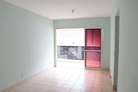 Sala de apartamento para alugar com 3 quartos, 85m² em Jardim Goiás, Goiânia