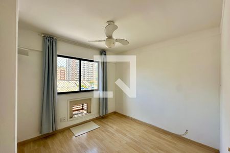 Quarto 01 de apartamento à venda com 2 quartos, 76m² em Laranjeiras, Rio de Janeiro