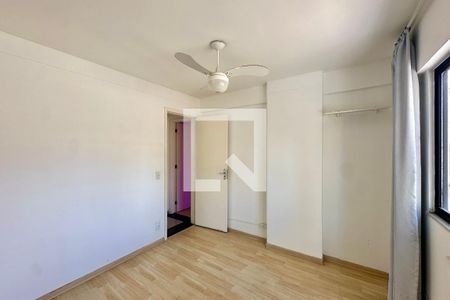 Quarto 01 de apartamento à venda com 2 quartos, 76m² em Laranjeiras, Rio de Janeiro