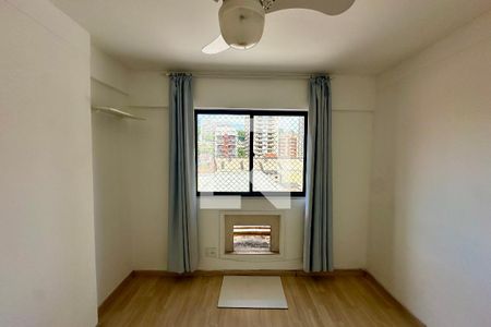 Quarto 01 de apartamento à venda com 2 quartos, 76m² em Laranjeiras, Rio de Janeiro