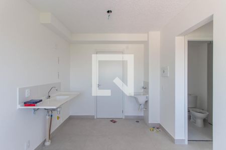 Sala/Cozinha de apartamento para alugar com 2 quartos, 32m² em Vila Nova Curuca, São Paulo