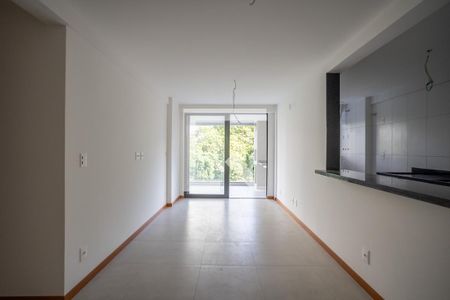 Sala de apartamento à venda com 2 quartos, 84m² em Tijuca, Rio de Janeiro