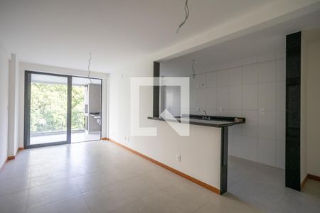 Sala de apartamento à venda com 2 quartos, 84m² em Tijuca, Rio de Janeiro