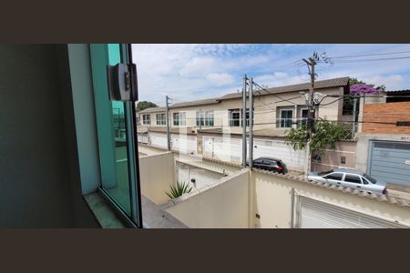 Quarto 1 vista janela de casa para alugar com 2 quartos, 147m² em Vila Bruno, Itaquaquecetuba