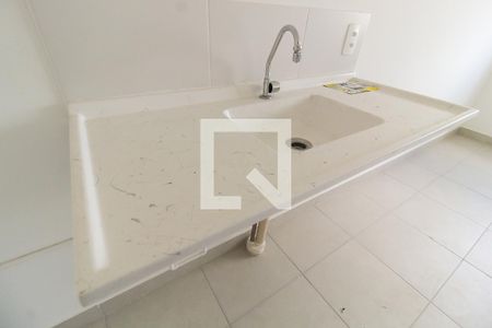 Sala/Cozinha de apartamento para alugar com 2 quartos, 32m² em Vila Nova Curuca, São Paulo