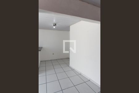 Sala   de casa para alugar com 2 quartos, 60m² em Vila Nilo, São Paulo