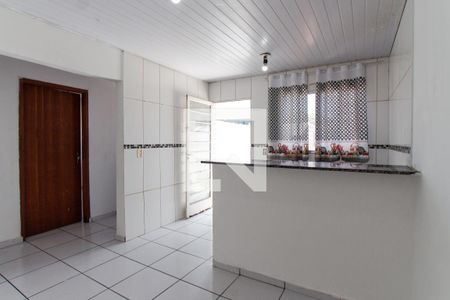 Sala   de casa para alugar com 2 quartos, 60m² em Vila Nilo, São Paulo