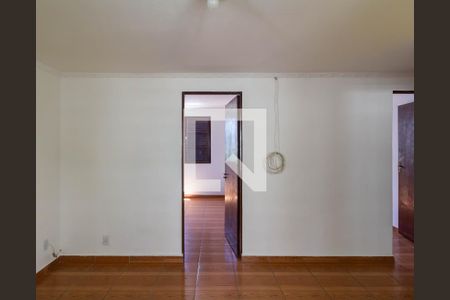 Sala de apartamento para alugar com 2 quartos, 48m² em Conjunto Residencial José Bonifácio, São Paulo