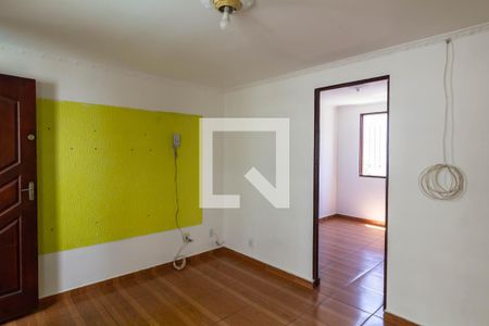 Sala de apartamento para alugar com 2 quartos, 48m² em Conjunto Residencial José Bonifácio, São Paulo