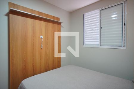 Quarto 1 de apartamento para alugar com 2 quartos, 44m² em Humaitá, Porto Alegre