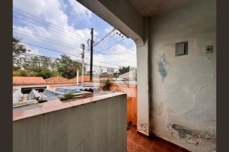 Varanda de casa à venda com 4 quartos, 136m² em Vila Cecilia Maria, Santo André