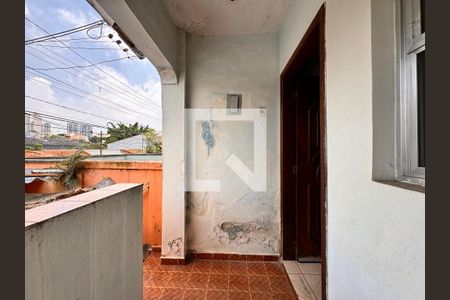 Varanda de casa à venda com 4 quartos, 136m² em Vila Cecilia Maria, Santo André