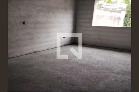 Casa à venda com 3 quartos, 145m² em Vila Metalúrgica, Santo André