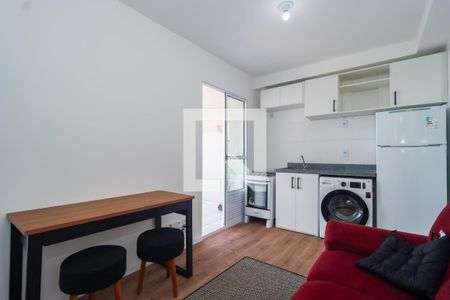 Sala de apartamento para alugar com 1 quarto, 61m² em Vila Sonia, São Paulo