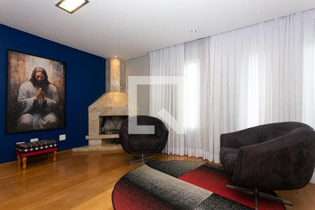 Sala 1 de casa para alugar com 4 quartos, 400m² em Jardim Textil, São Paulo