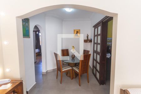 Sala de apartamento para alugar com 3 quartos, 120m² em Sagrada Família, Belo Horizonte