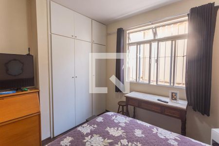 Suíte de apartamento para alugar com 3 quartos, 120m² em Sagrada Família, Belo Horizonte