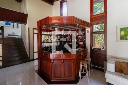 Sala 1 de casa para alugar com 4 quartos, 2700m² em Copacabana, Belo Horizonte