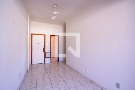 Sala de apartamento para alugar com 2 quartos, 75m² em Centro, Niterói