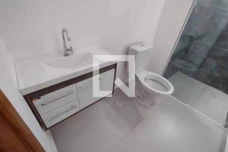 Banheiro de kitnet/studio para alugar com 1 quarto, 40m² em Osvaldo Cruz, São Caetano do Sul