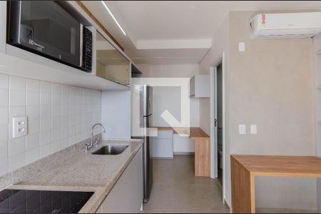 Cozinha de apartamento para alugar com 1 quarto, 25m² em Liberdade, São Paulo