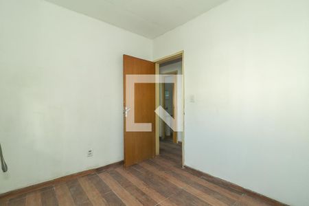 Quarto 2 de apartamento para alugar com 2 quartos, 46m² em Santa Rosa de Lima, Porto Alegre