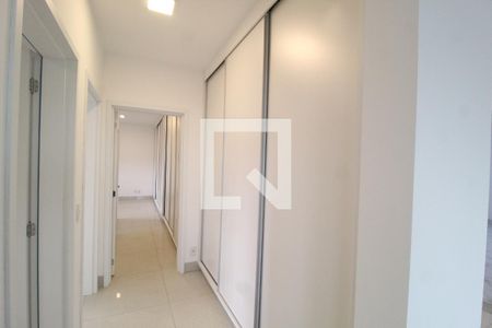 Corredor - Armários de apartamento para alugar com 3 quartos, 146m² em Tubalina, Uberlândia