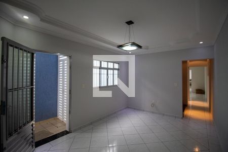 Sala de casa para alugar com 3 quartos, 230m² em Sítio Paredao, Ferraz de Vasconcelos