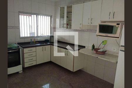 Casa à venda com 2 quartos, 107m² em Vila Barros, Guarulhos