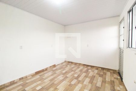 Suíte de casa para alugar com 1 quarto, 100m² em Gleba do Pêssego, São Paulo