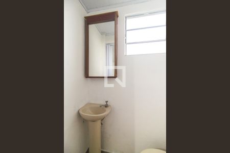 Lavabo da Suíte de casa para alugar com 1 quarto, 100m² em Gleba do Pêssego, São Paulo