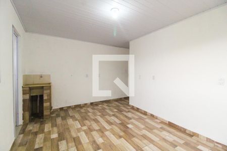 Suíte de casa para alugar com 1 quarto, 100m² em Gleba do Pêssego, São Paulo