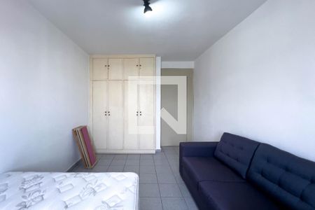 Quarto de kitnet/studio à venda com 1 quarto, 28m² em Liberdade, São Paulo