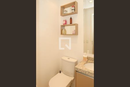 Lavabo de apartamento à venda com 3 quartos, 103m² em Água Branca, São Paulo