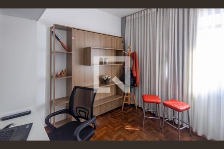 Escritório de apartamento à venda com 2 quartos, 70m² em Lagoinha, Belo Horizonte