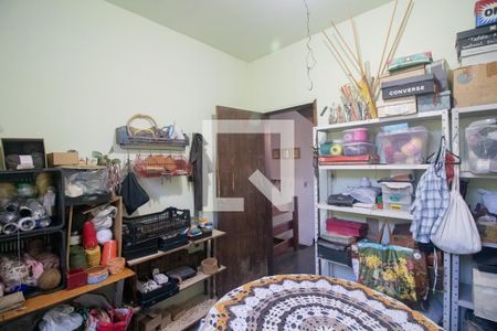 Quarto de casa à venda com 4 quartos, 240m² em Marajoara, Betim