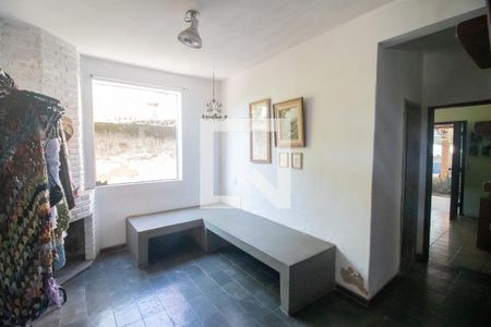 Sala 1 de casa à venda com 4 quartos, 240m² em Marajoara, Betim