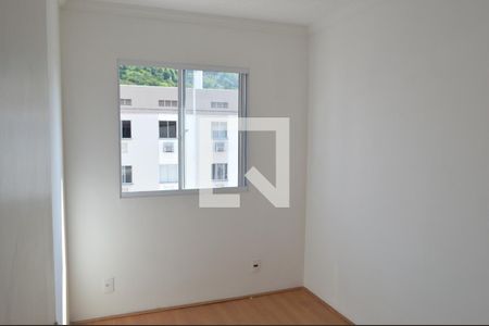 Quarto 1 de apartamento para alugar com 2 quartos, 45m² em Taquara, Rio de Janeiro