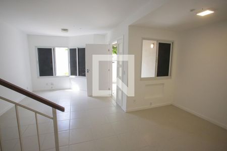 Sala de casa à venda com 4 quartos, 116m² em Freguesia (jacarepaguá), Rio de Janeiro